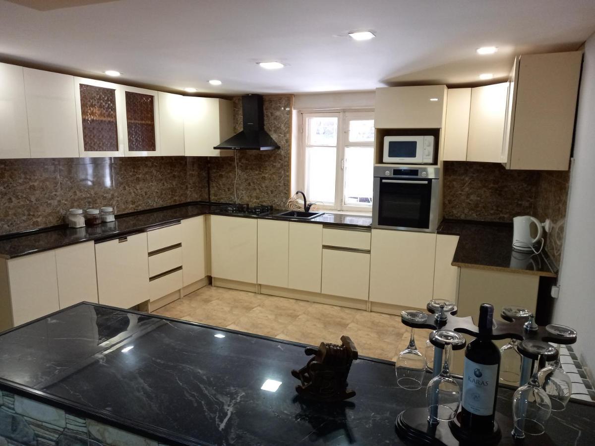Bed and Breakfast H.A.S.K Gyumri Esterno foto