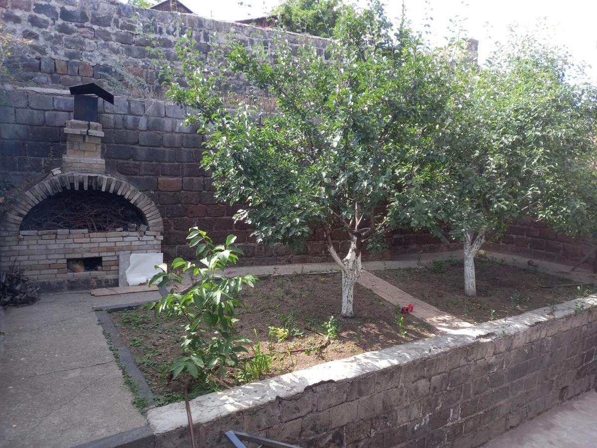 Bed and Breakfast H.A.S.K Gyumri Esterno foto